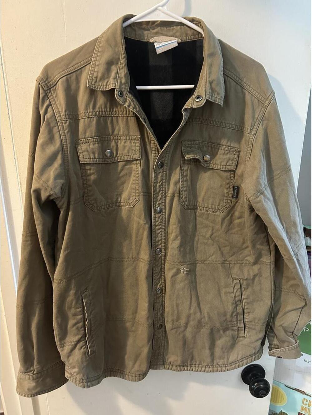 Columbia Sportswear khaki distressed jacket with fleece lining, size M